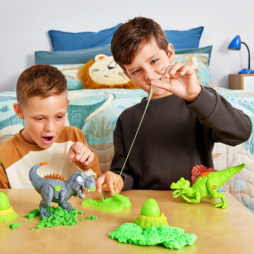 Smashers Mega Jurassic Light Up Dino Egg by ZURU (Styles Vary)