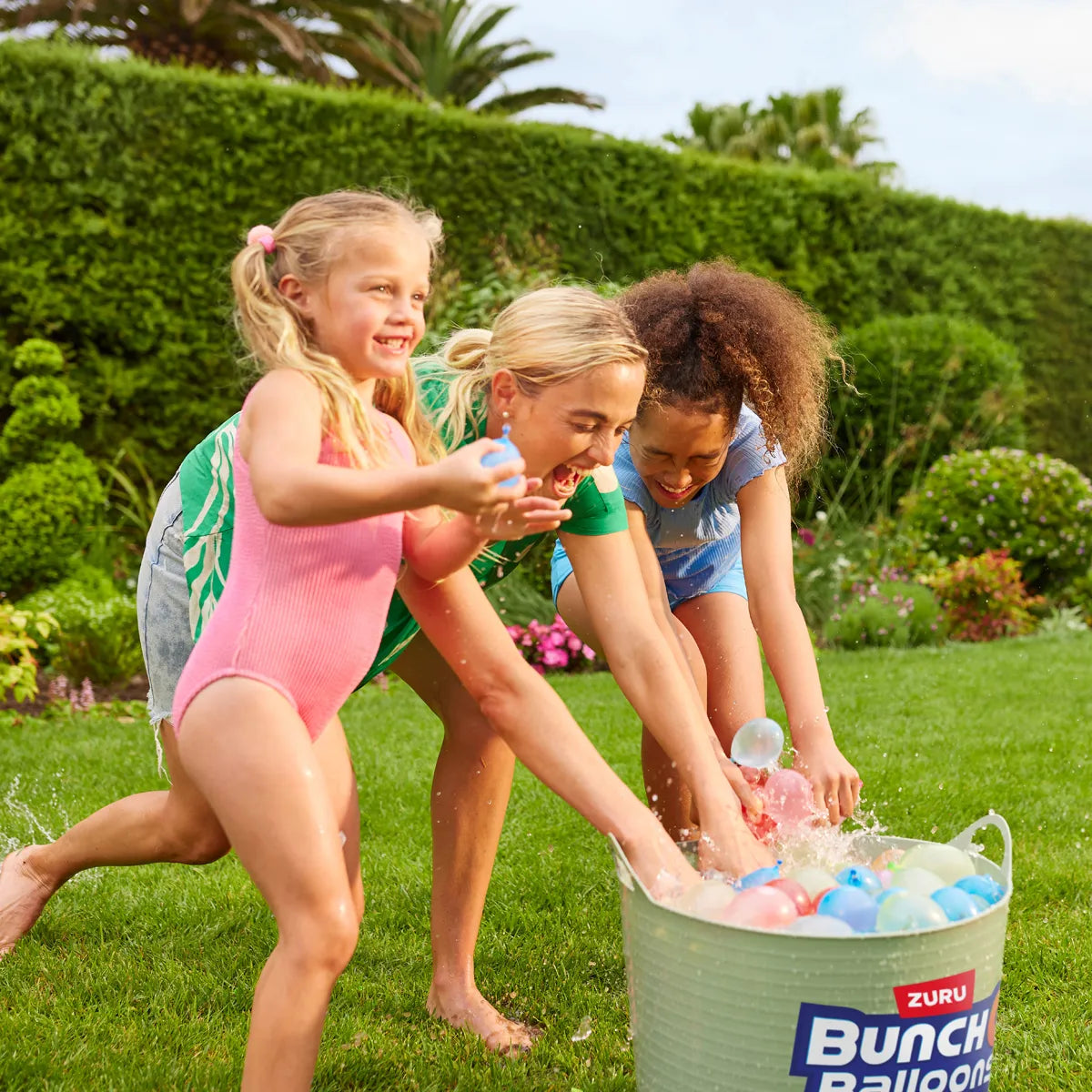 Bunch O Balloons Self Sealing Water Balloons and Launcher