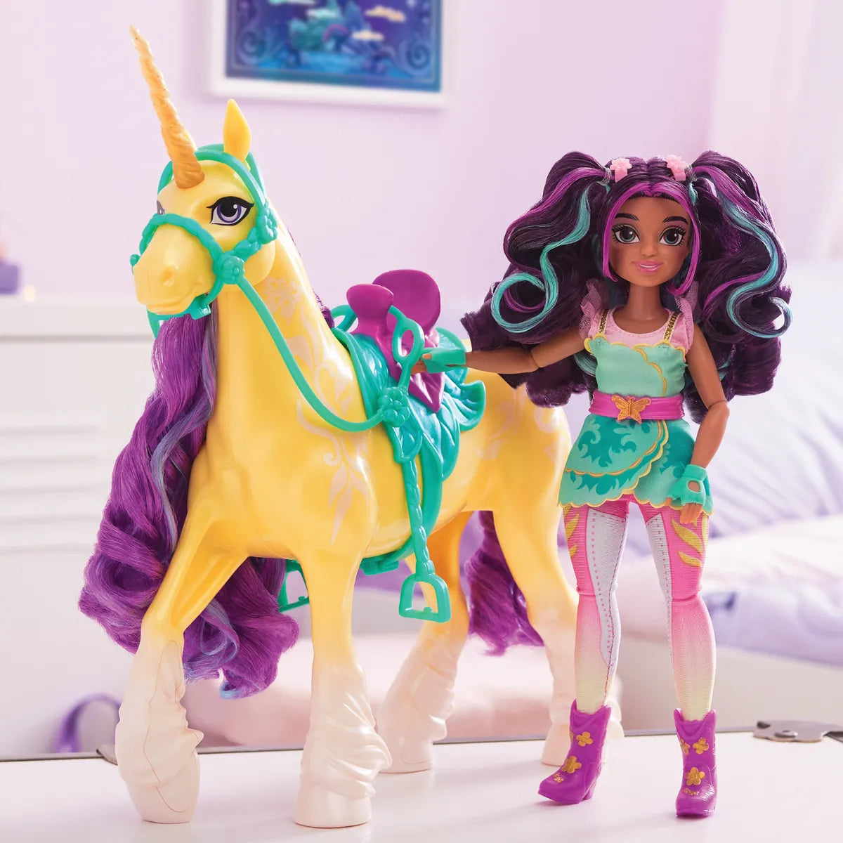 Unicorn Academy Leaf Unicorn Figure