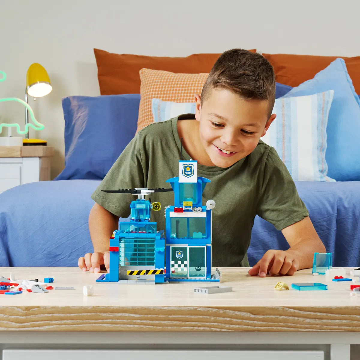 MAX City Police Adventure Police Station Construction Set by ZURU