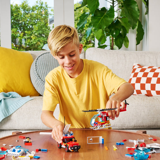 MAX City Fire Adventure Fire Rescue Vehicle Construction Set by ZURU