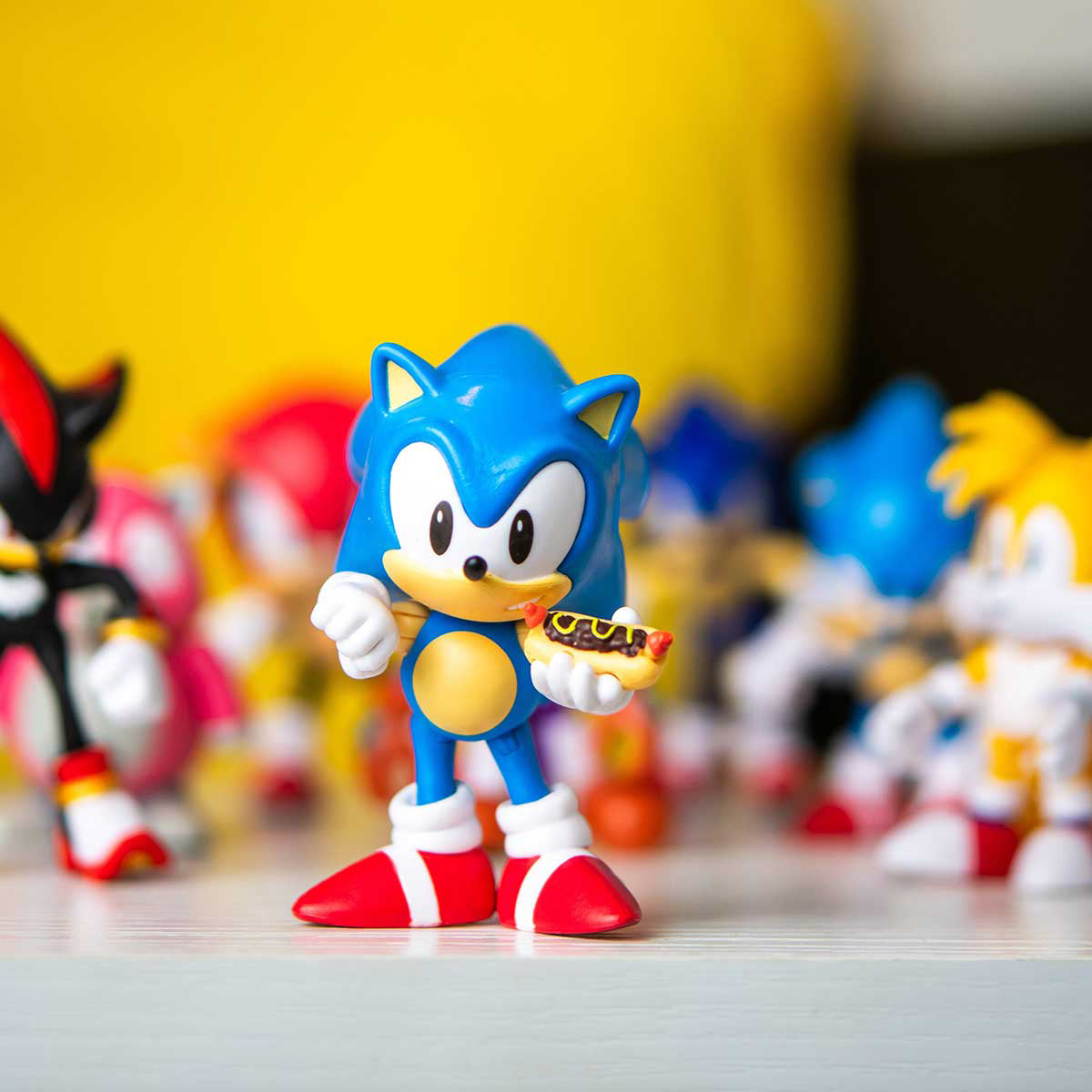 Sonic the Hedgehog with Chili Dog 2.5” Posable Figure