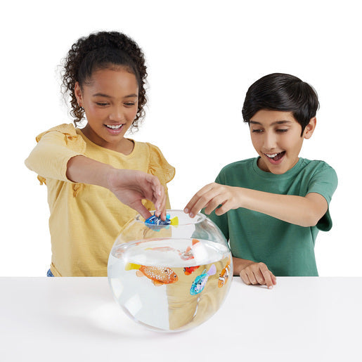 Robo Alive Robo Fish Electronic Pet by ZURU (Styles Vary)