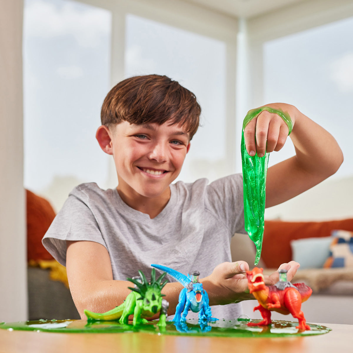 Robo Alive Dino DNA Dinosaur Playset by ZURU (Styles Vary)