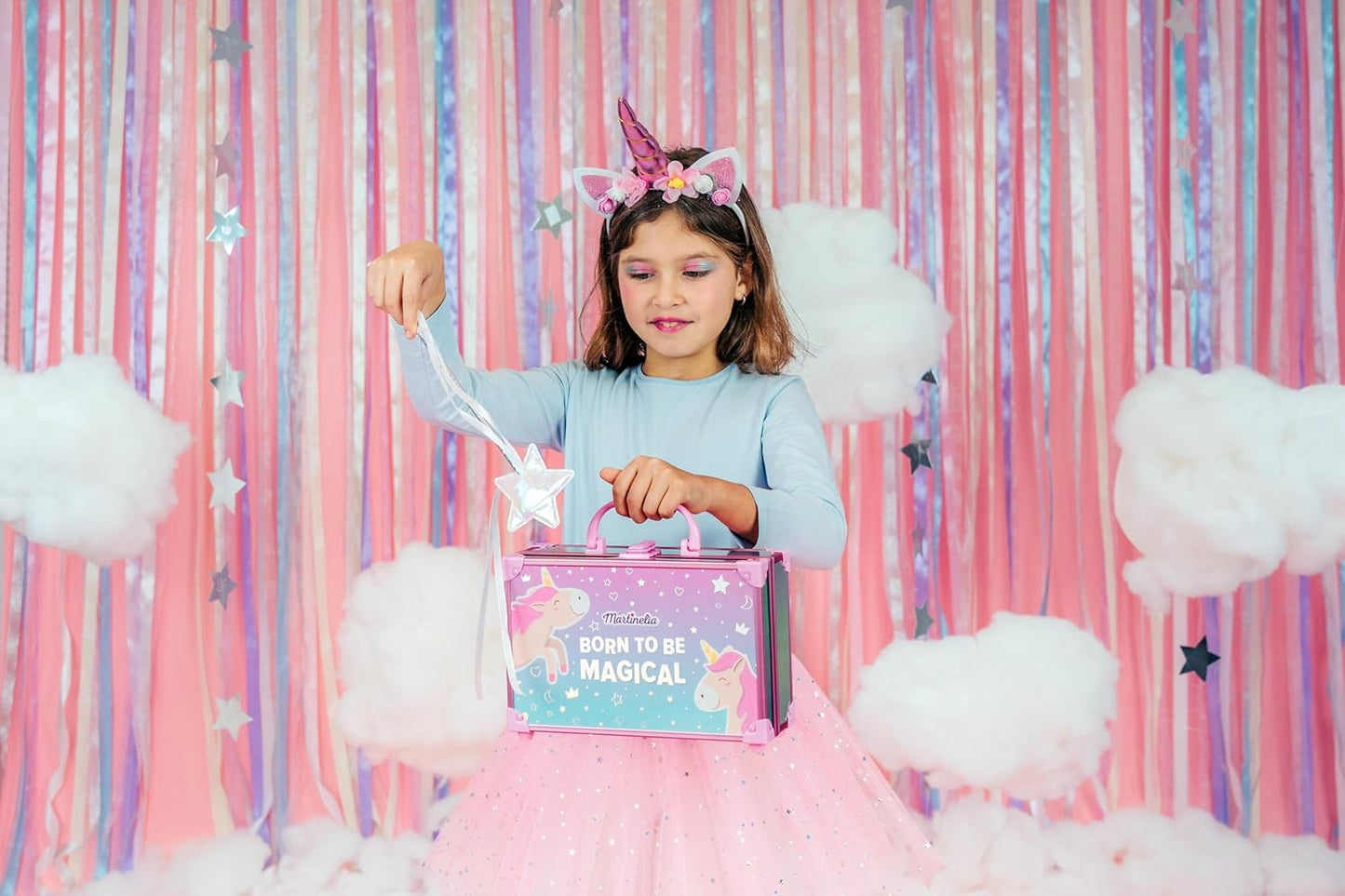 MartineliaLittle Unicorn Perfect Traveller Case