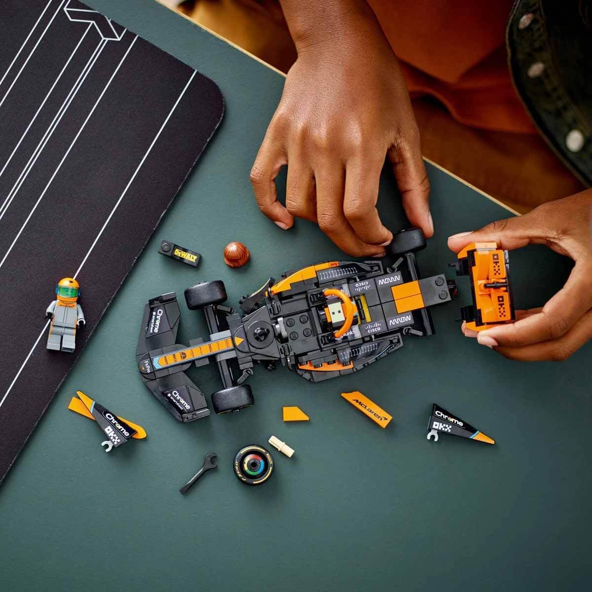 Lego Speed 76919 McLaren Formula 1 Race Car