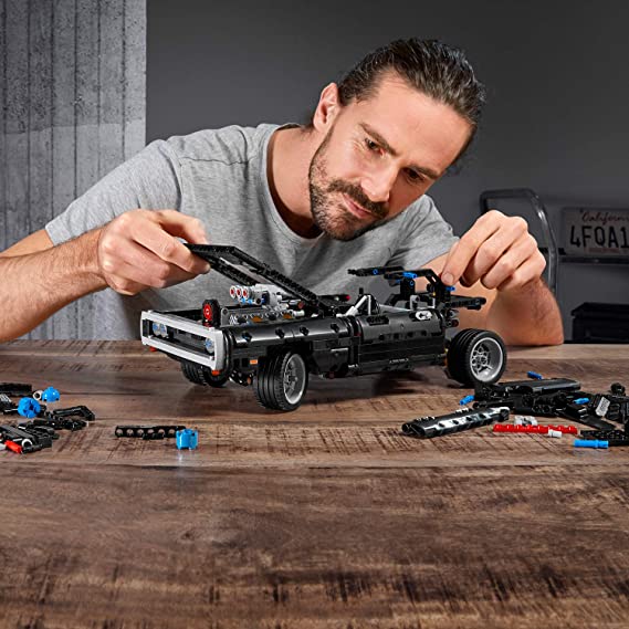 LEGO Technic Fast & Furious Dom’s Dodge Charger 42111