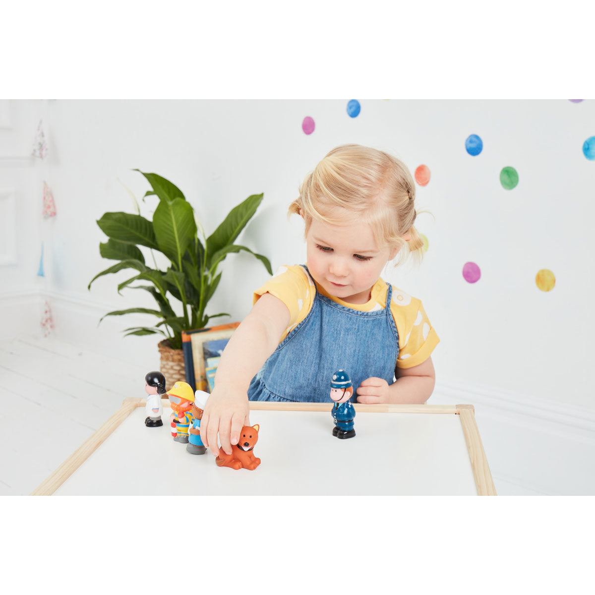 Happyland Happy Heroes