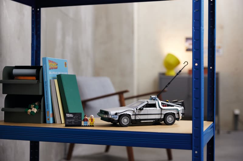 LEGO Icons | 10300 Back to the Future Time Machine