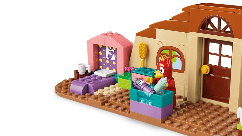 LEGO Bluey | 11221 School With Rusty And Bluey
