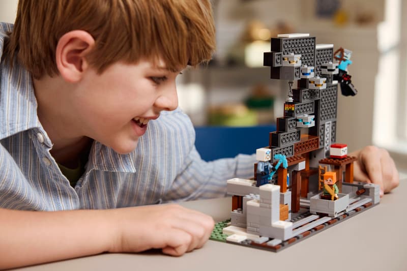 LEGO Minecraft | 21277 The Pickaxe Mine