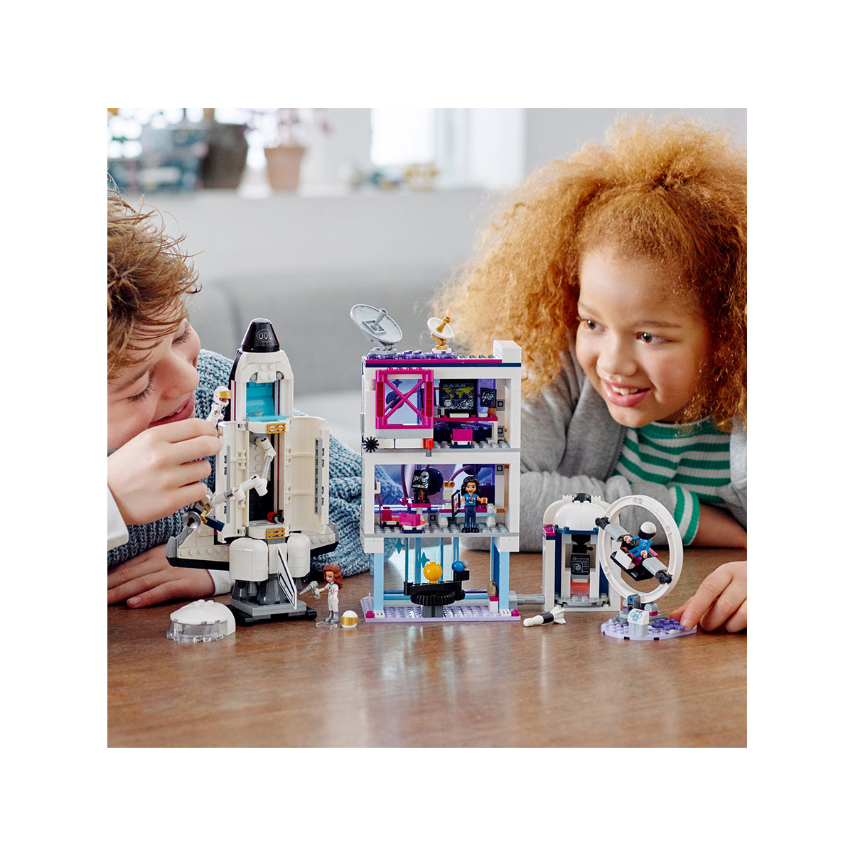 LEGO Friends - Olivia's Space Academy 41713