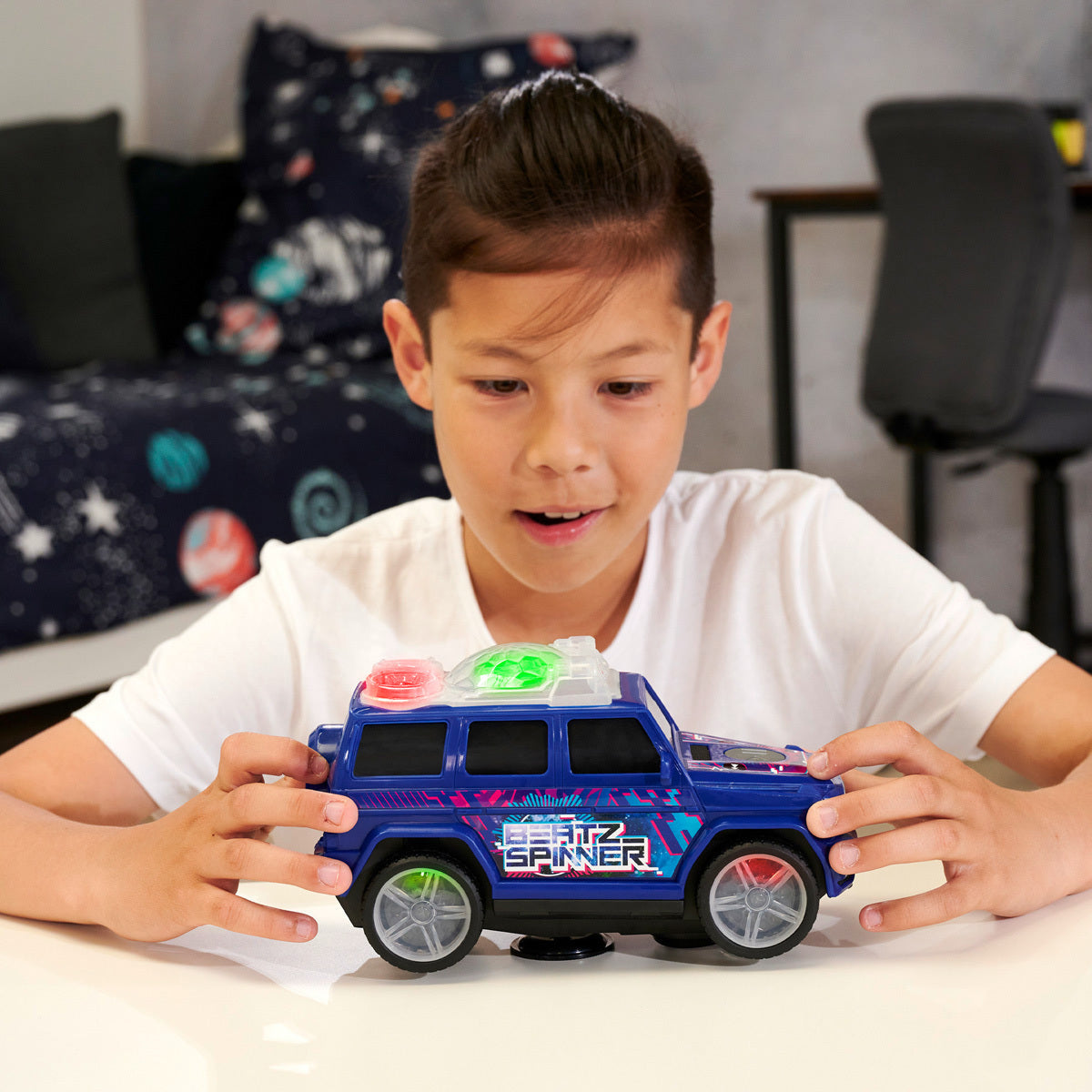 Mercedes Benz G-Class Beatz Spinner Motorised Car Dickie Toys