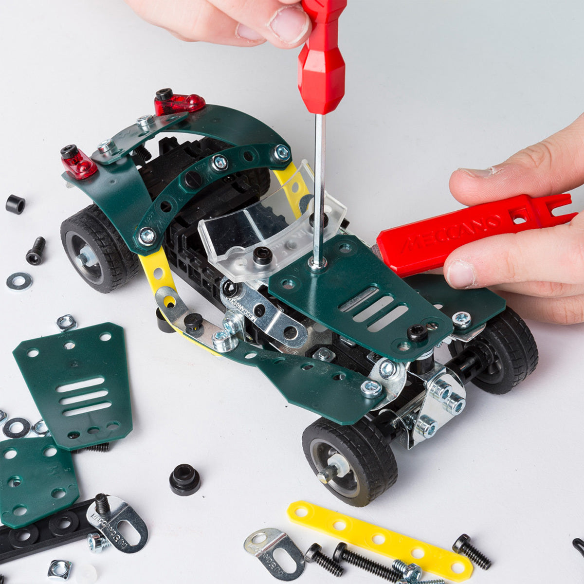 Meccano 5 in 1 Roadster Construction Set