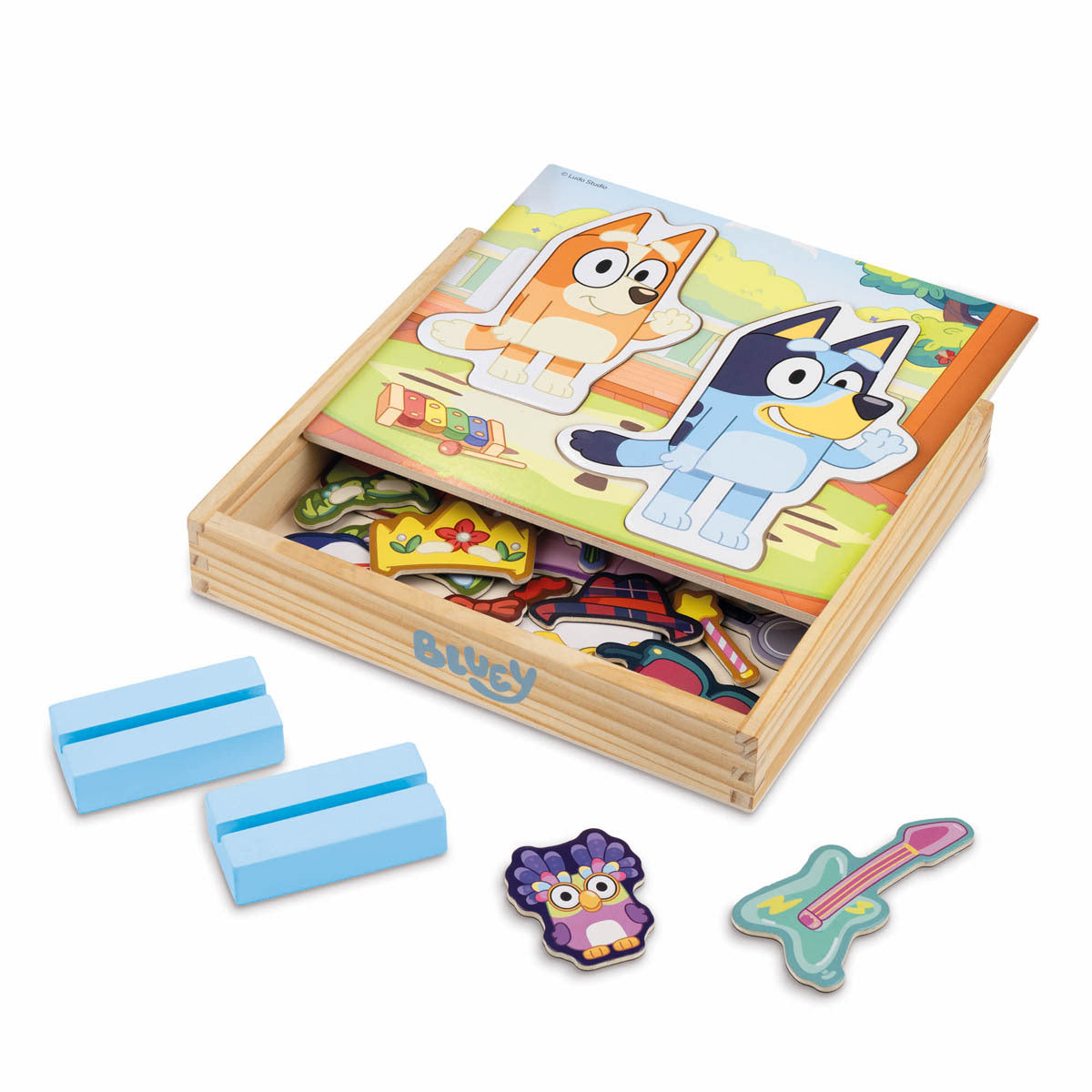 Bluey Wooden Magnetic Dress Up Game