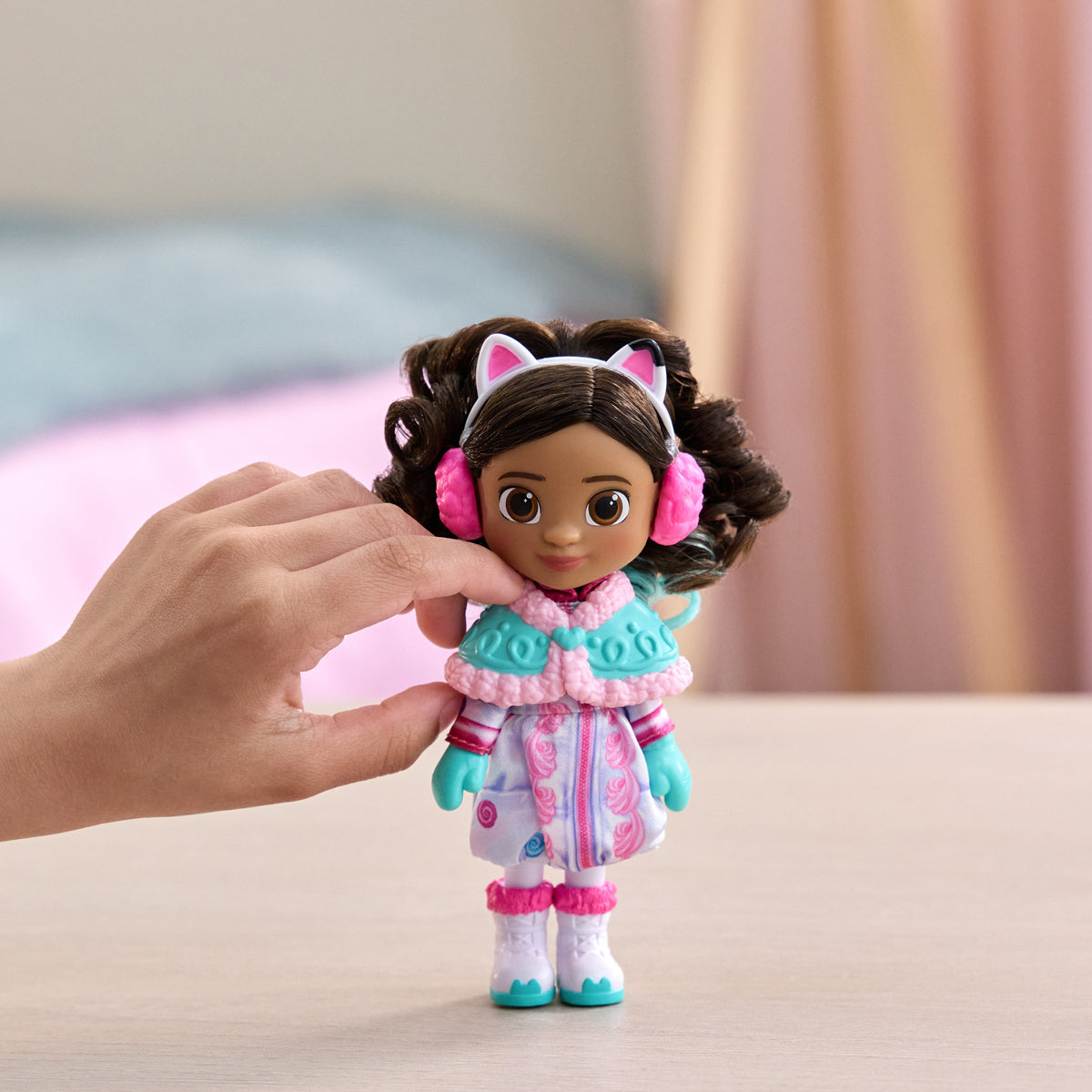 Gabby's Dollhouse Sweetest Treat Gabby 15cm Doll The Movie