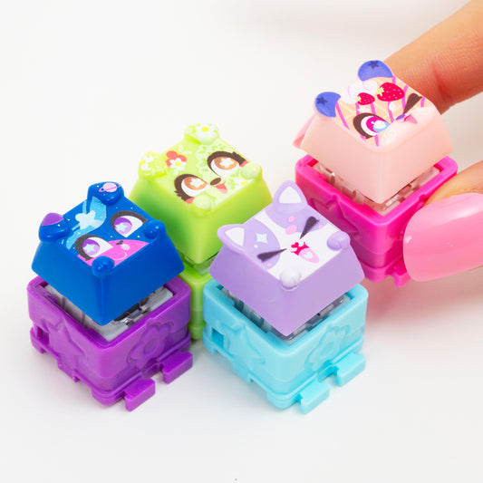 Clickeez Mystery Figure 2 Pack (Styles Vary)