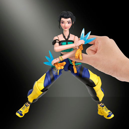 KPop Demon Hunters Zoey Huntrix Figure How It's Done