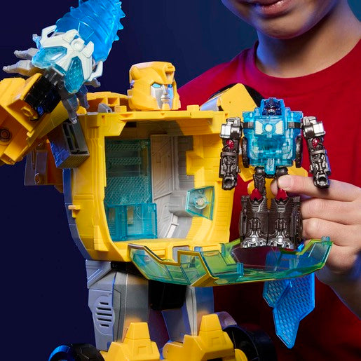 Transfomers Cyberworld Bumblebee Power Spark 28cm Action Figure