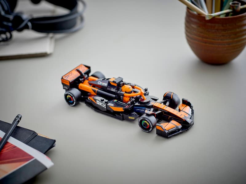 LEGO Speed Champions | 77251 McLaren F1¨ Team MCL38 Race Car