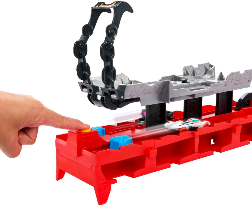 Hot Wheels City Hot Wheels Ultimate Dual Dragon Transporter & 2 1:64 Scale Toy Cars