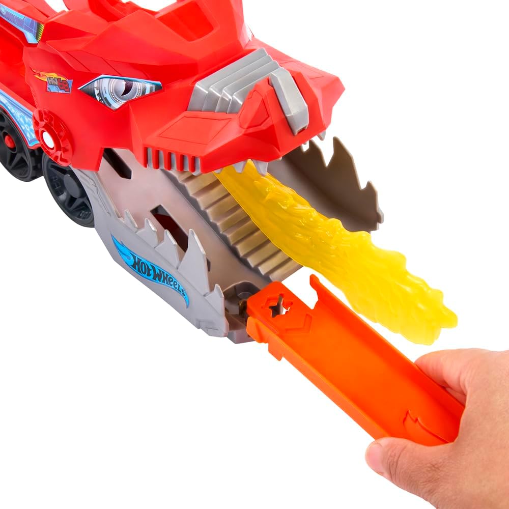 Hot Wheels City Hot Wheels Ultimate Dual Dragon Transporter & 2 1:64 Scale Toy Cars