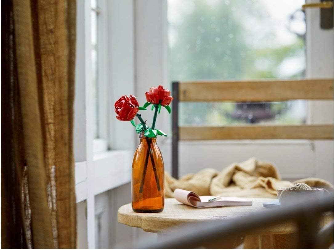 Lego Iconic Roses 40460