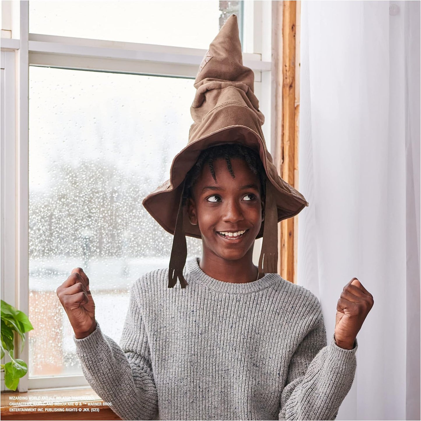 Harry Potter Talking Sorting Hat with 15 Phrases