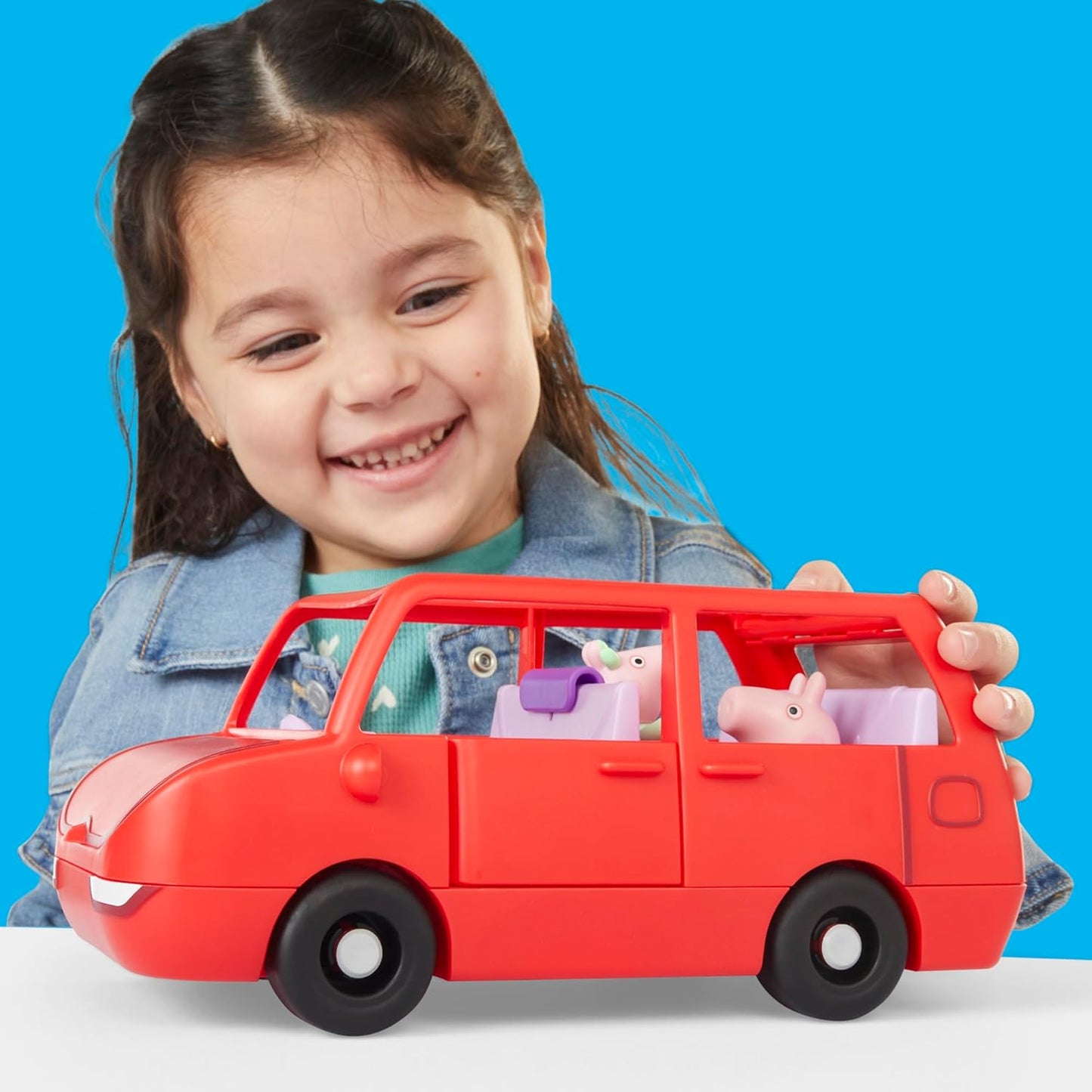 Peppa Pig Peppa's Faimly Car With Figures