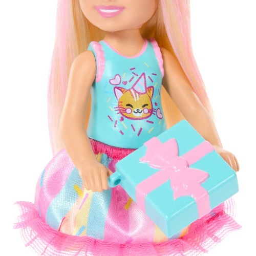 Barbie: Family & Friends - Club Chelsea Happy Birthday Doll