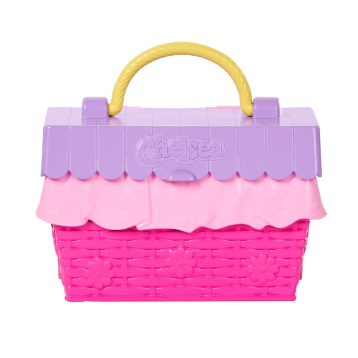 Barbie Family & Friends Club Chelsea Pop-Up Tea Party Playset
