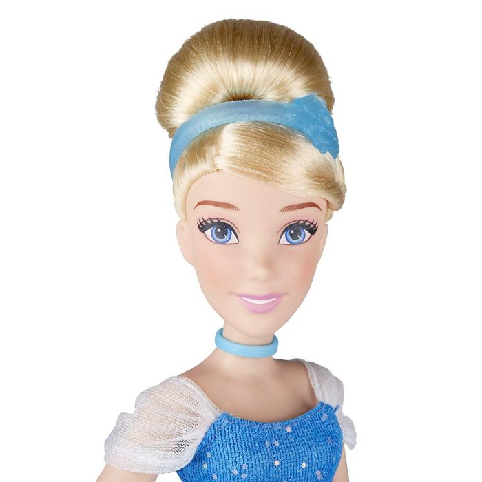 Disney Princess - Classic Fashion Doll (Styles Vary)