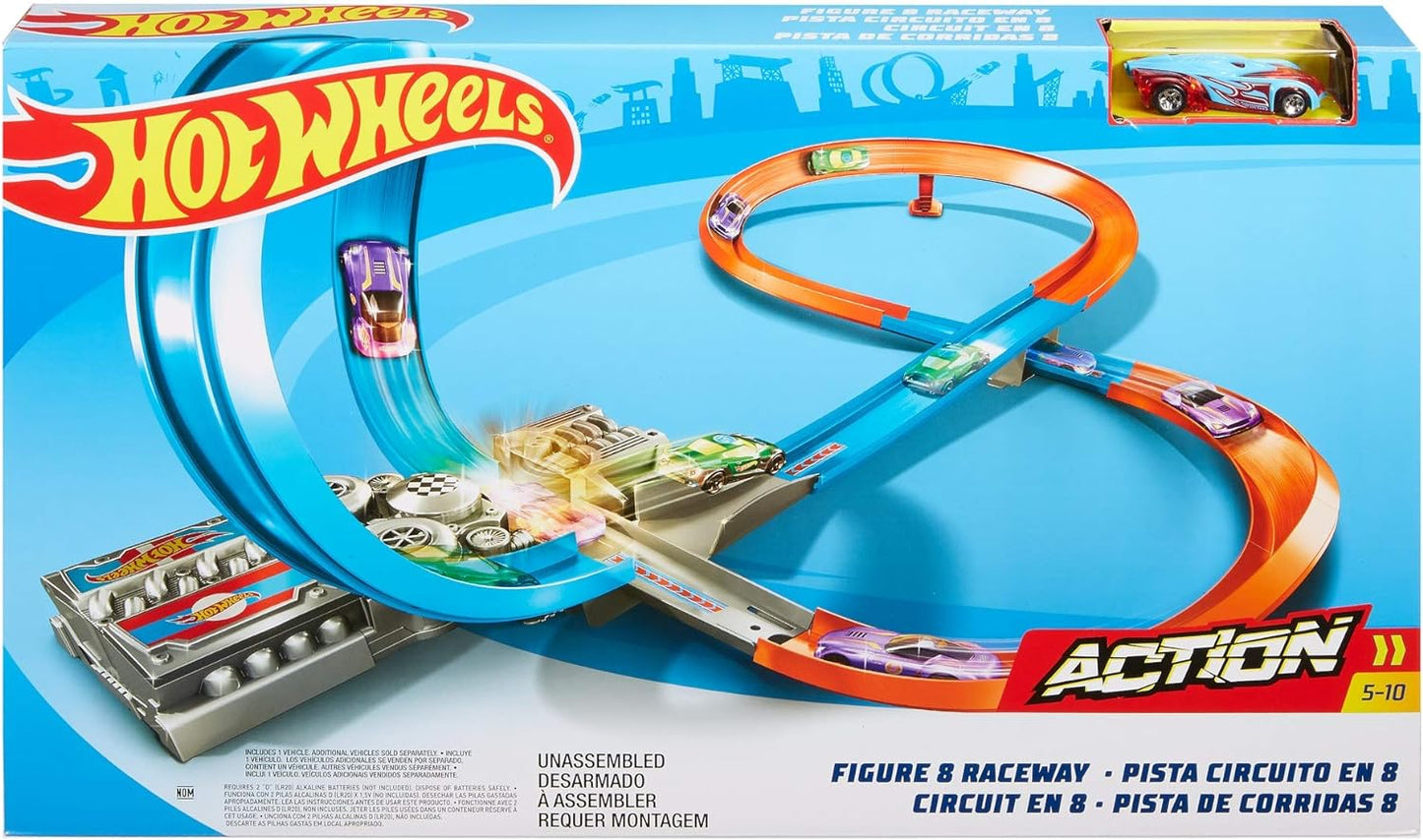 Hot Wheels - Figure and Raceway 3 in 1 Track Set