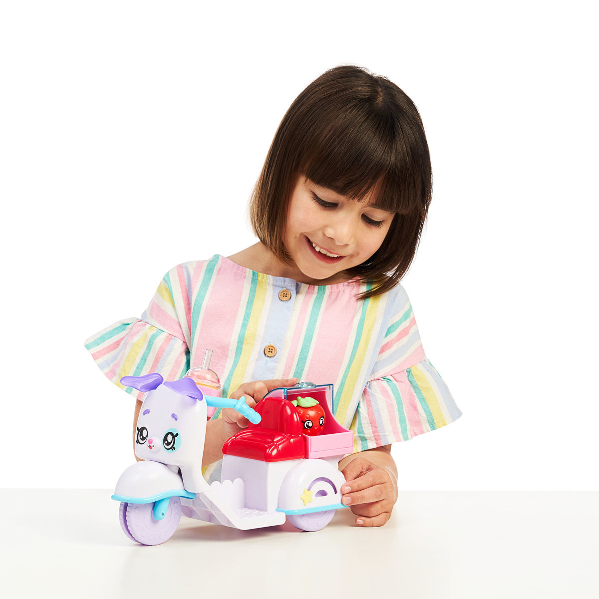 Kindi Kids Puppy Petkin Delivery Scooter and 2 Shopkins