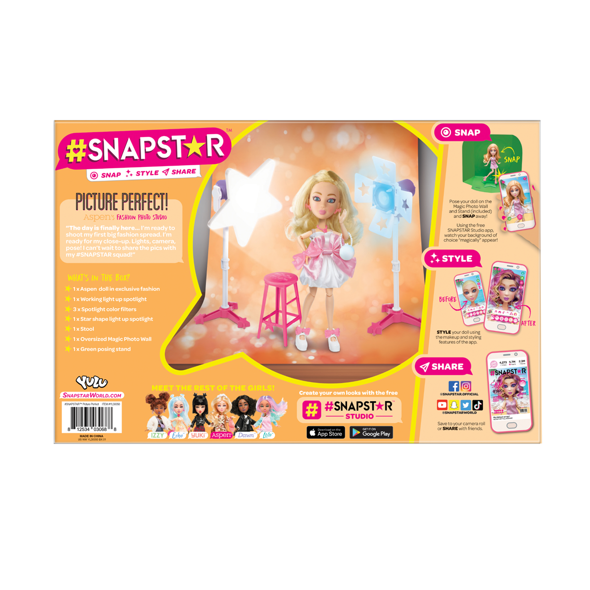 Snapstar Photo Studio and 25cm Doll (Exclusive)