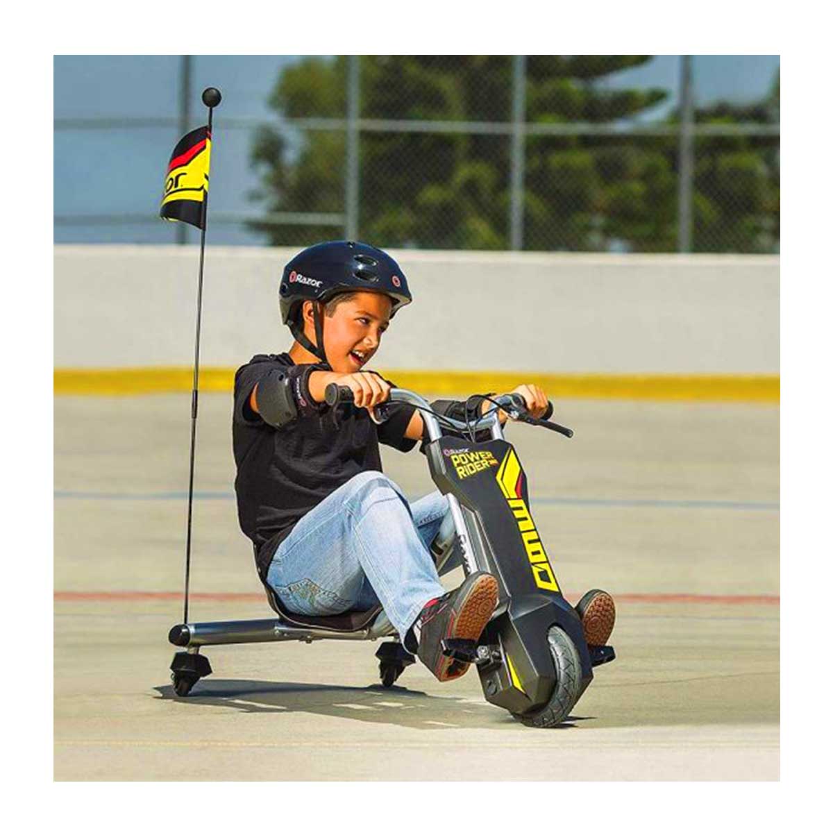 Razor - Power Rider Machine 360 V2 - Black N Yellow – The Entertainer ...