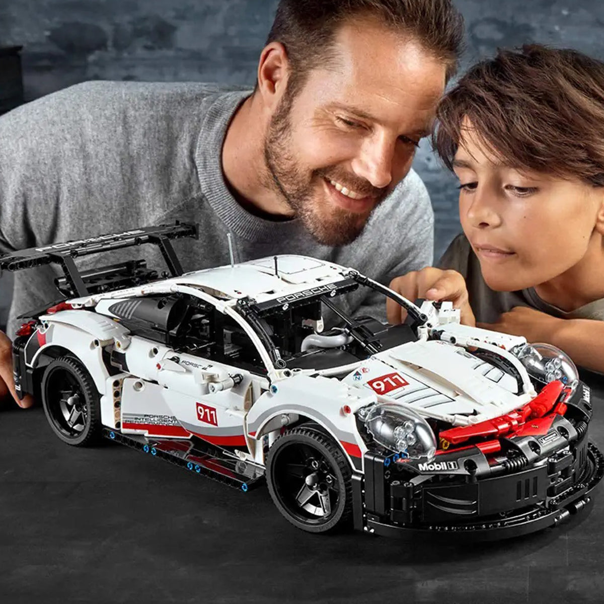 LEGO Technic Porsche 911 RSR 42096 – The Entertainer Pakistan