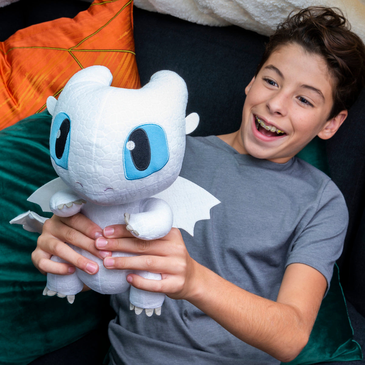 Dreamworks dragons squeeze and growl new arrivals